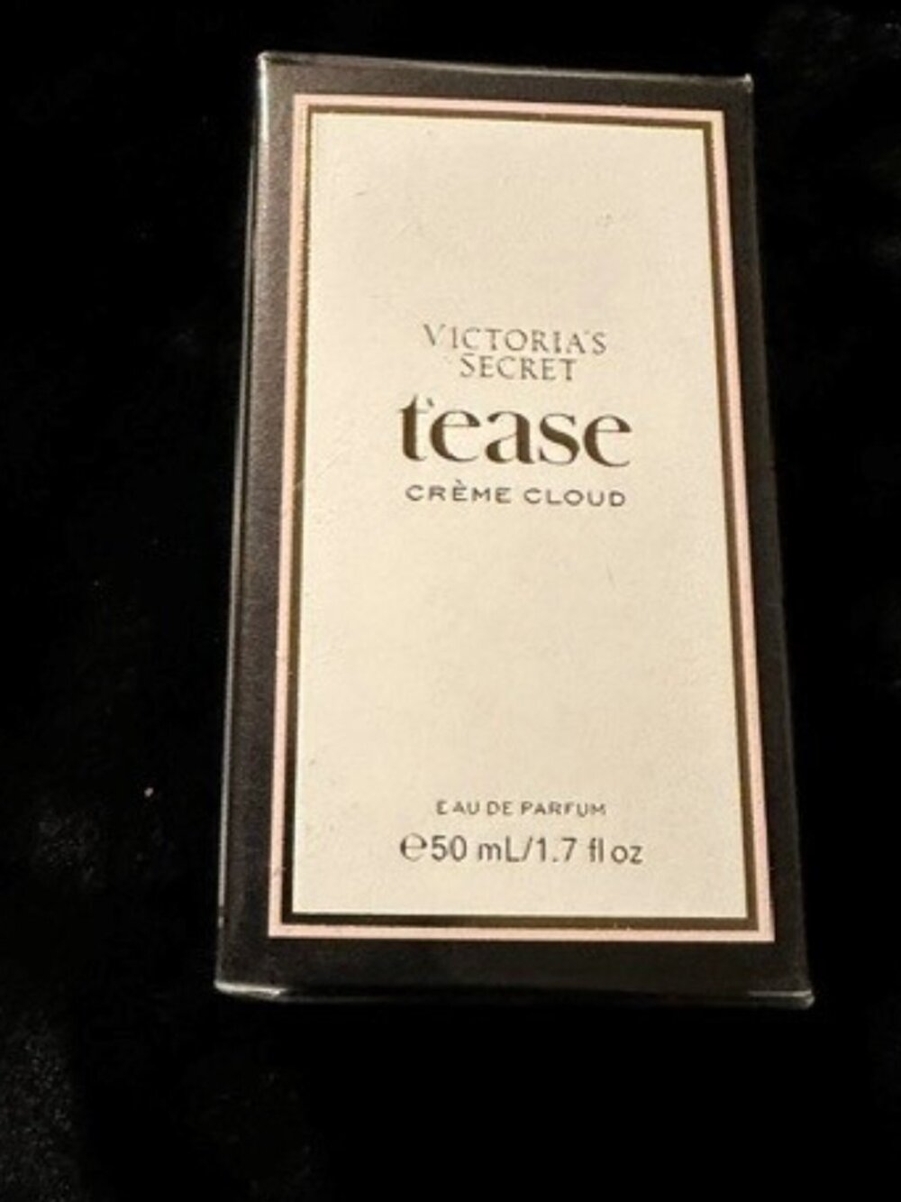 VICTORIA SECRET PERFUME TEASE - Picture 1 of 1